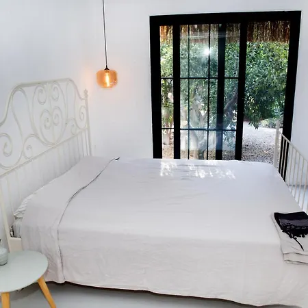 Important Group Bd461 5 Bedroomed