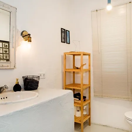 Important Group Bd461 5 Bedroomed Villa Bitez