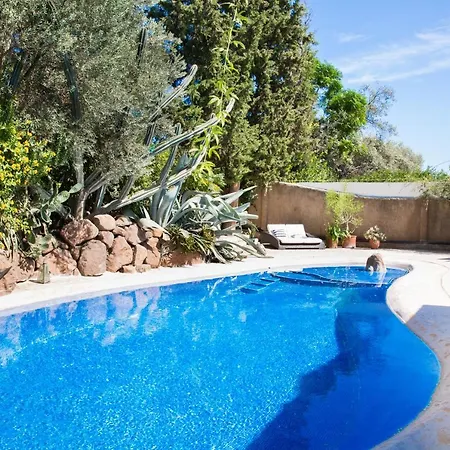 Important Group Bd461 5 Bedroomed Villa